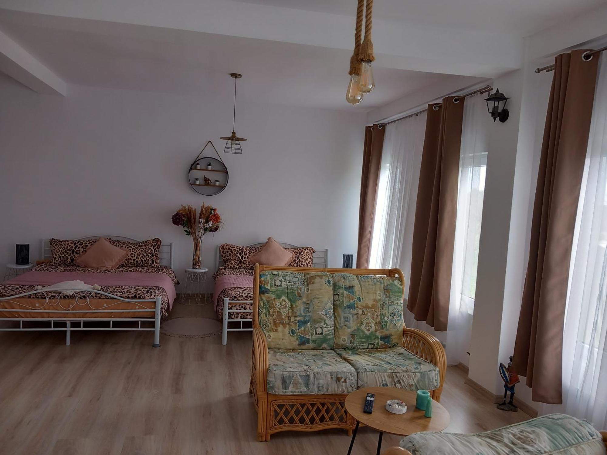 Tina Guest House Basarabi Eksteriør billede